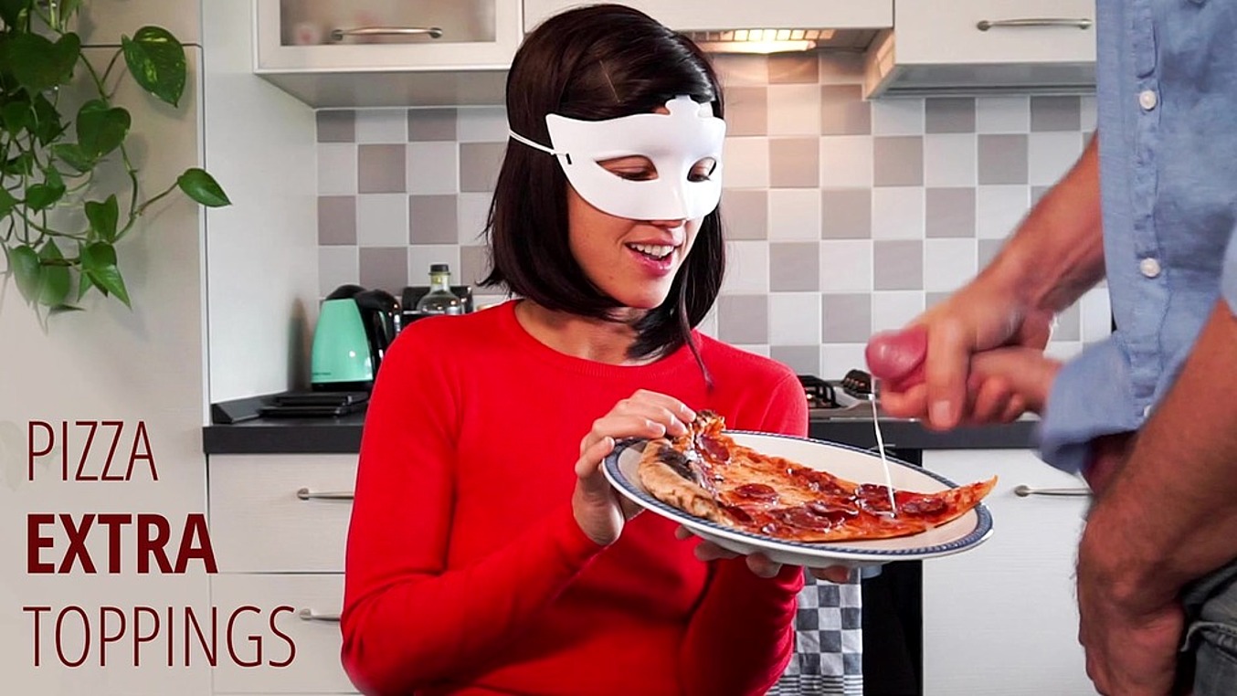 Pizza Extra Toppings - PissVids