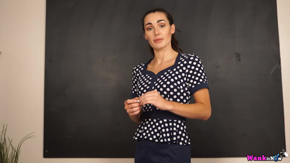 Laura - Rude Role Play - Sexy Videos - WankitNow