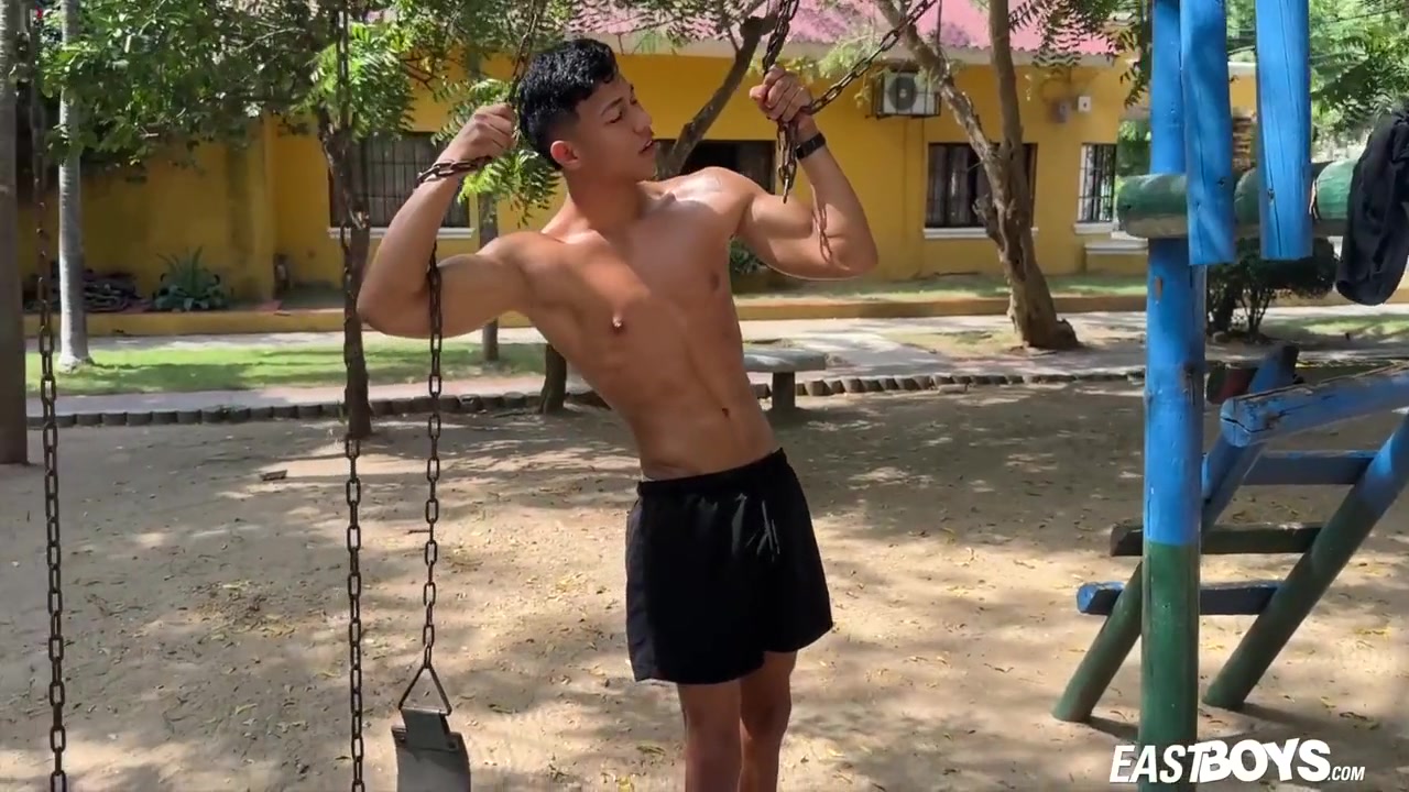 Muscle Twink Handjob Huge Dick - Aalan Foxter