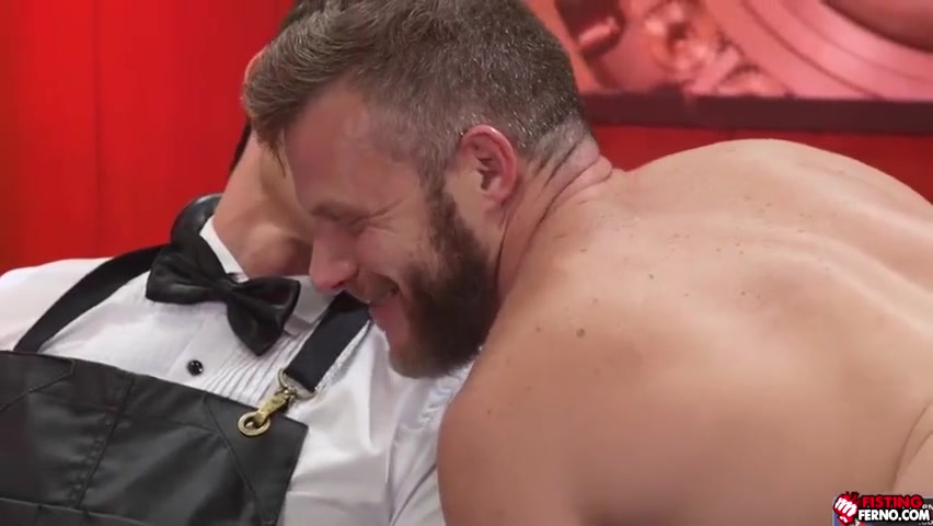 Fisting Two Asses At Once Is Logan Bell Favorite Thing