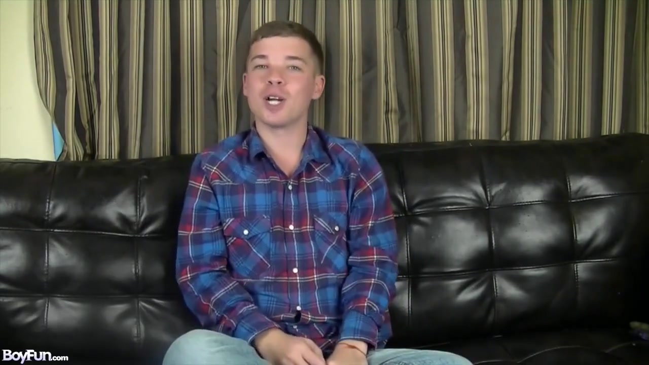 Aaron Goes For Slamming Hard