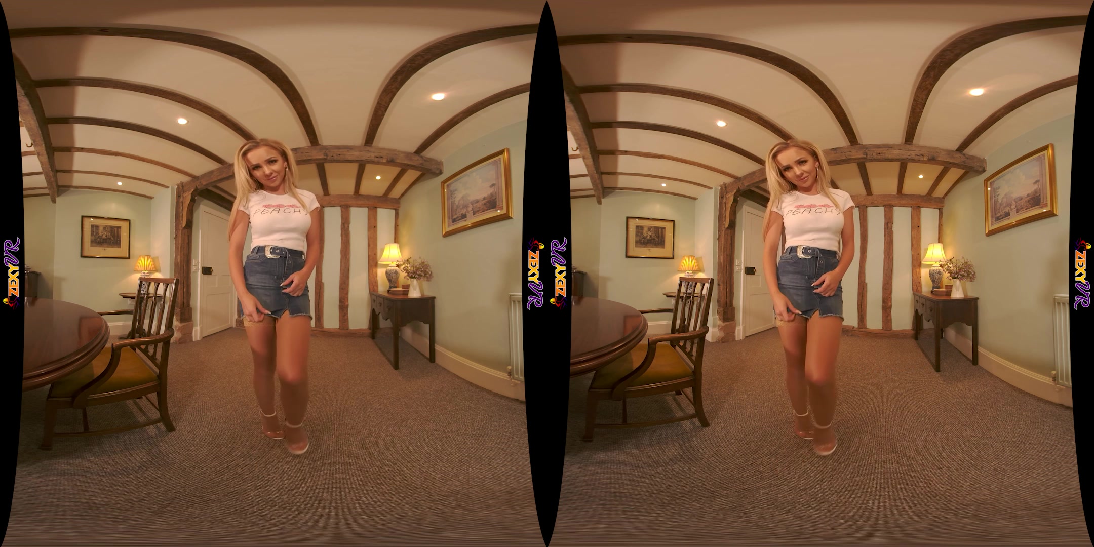 Peachy and Cheeky featuring Bethany Morgan - ZexyVR