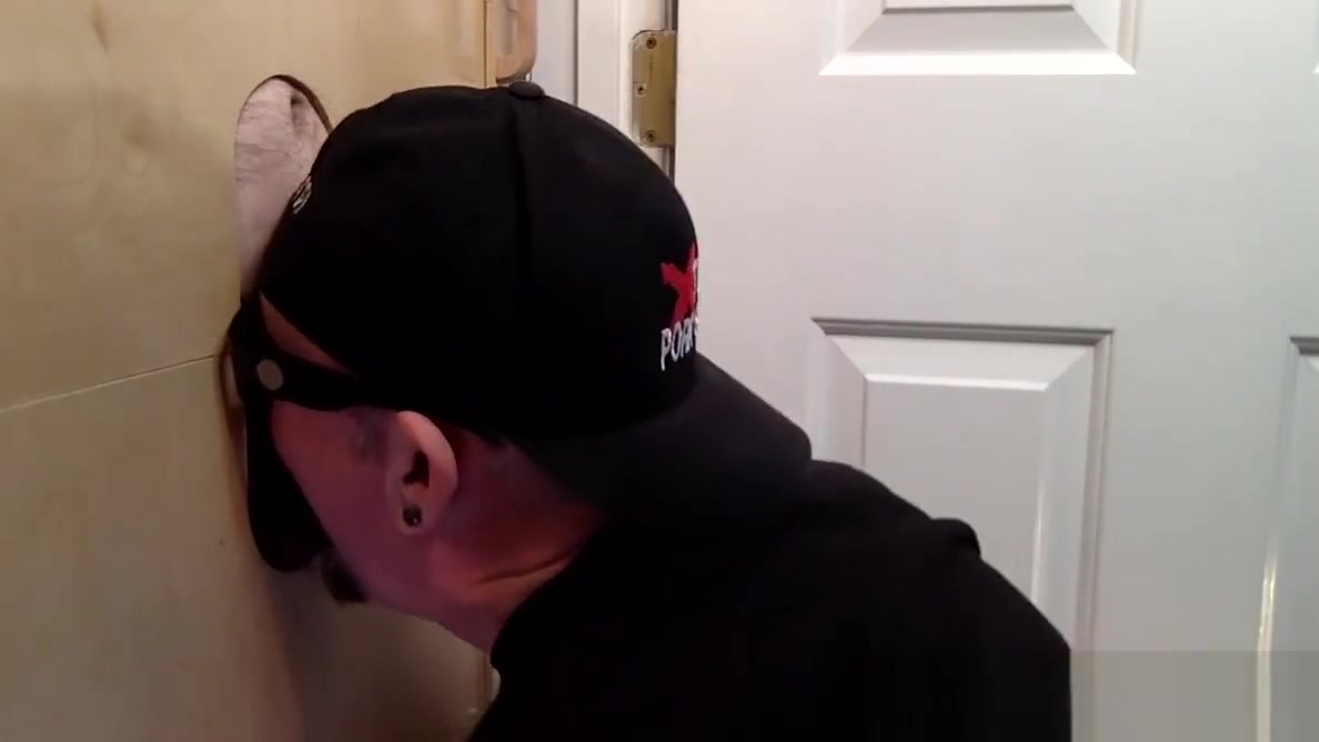 Trucker At The Gloryhole With a Load Of Cum