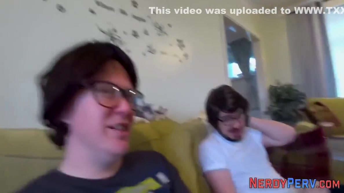 Yorkshire Nerd Cums Into Big Babes Mouth