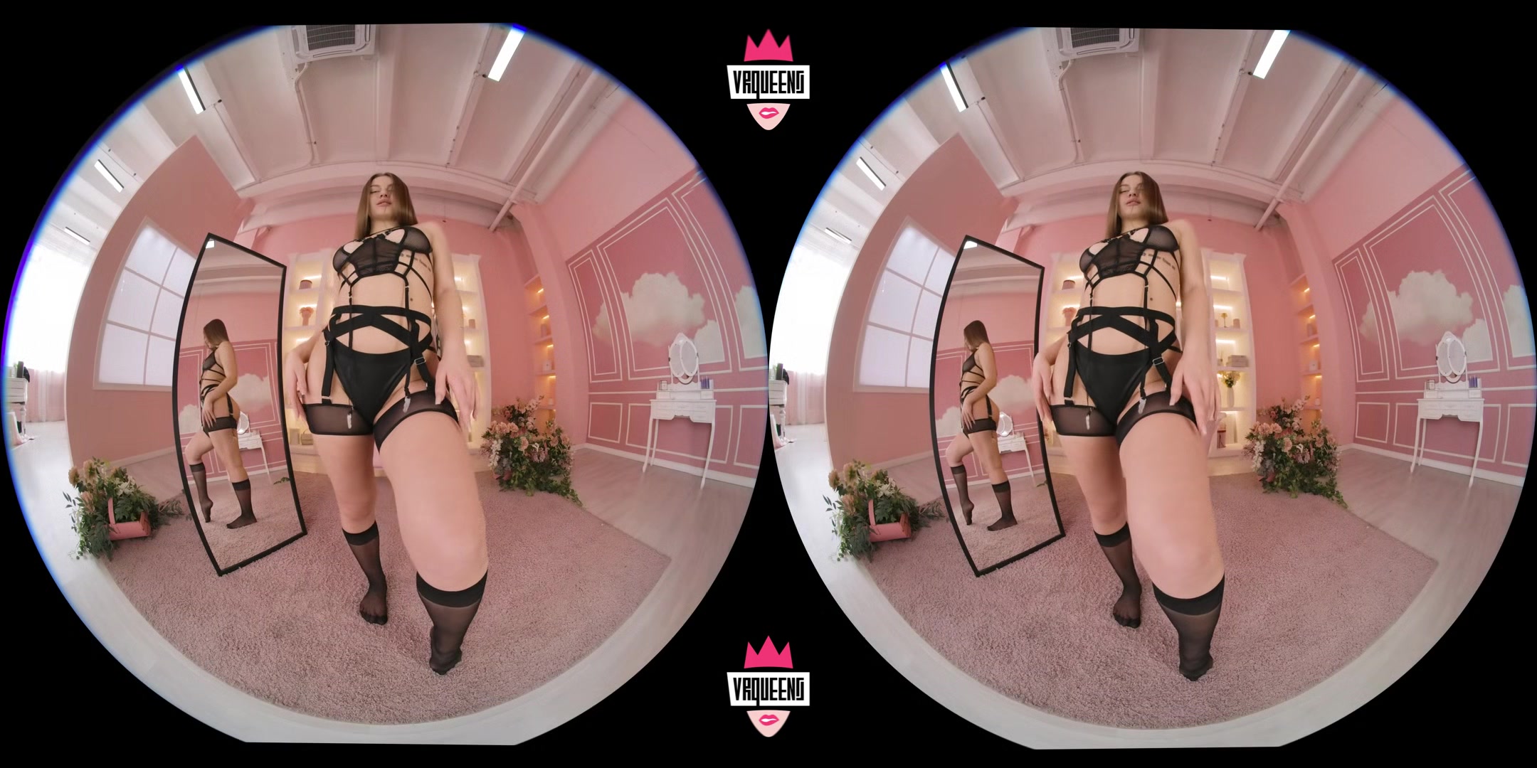 Booty Reflection - Vr Queens - Vr Porn Video