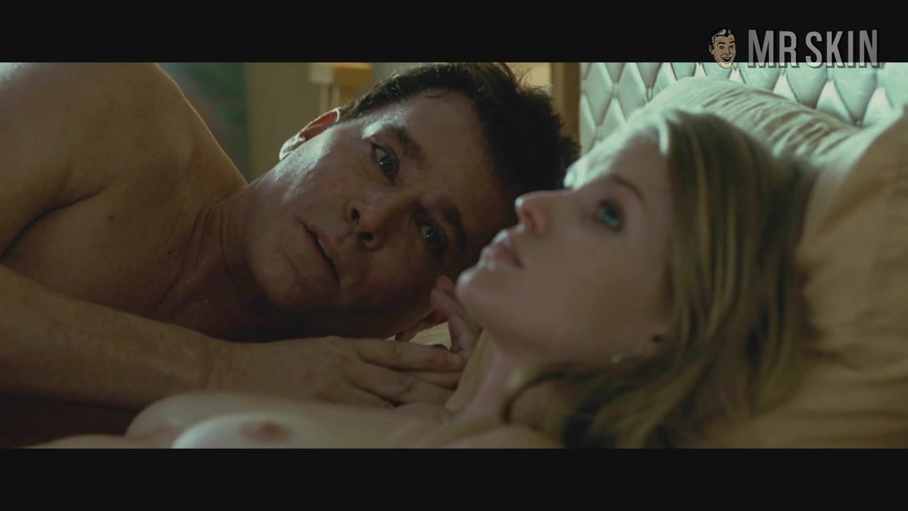 Replicas' Alice Eve Shows Us Her Apples - Mr.Skin