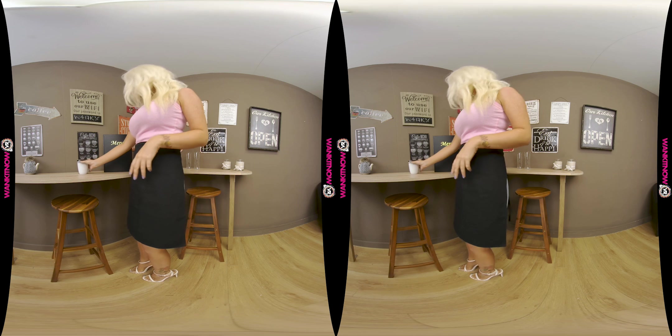 Wank Date featuring Lu Elissa - WankitNowVR