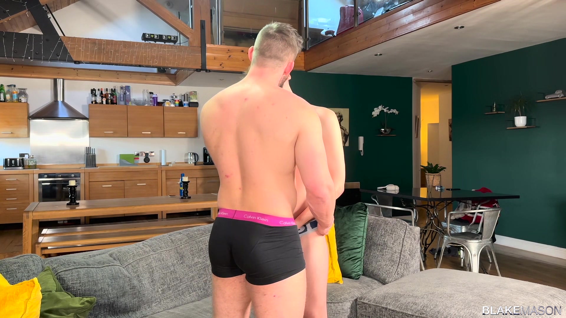 Twink Johannes Lars mutually attracted to muscular hunk Harvey Bridgestone