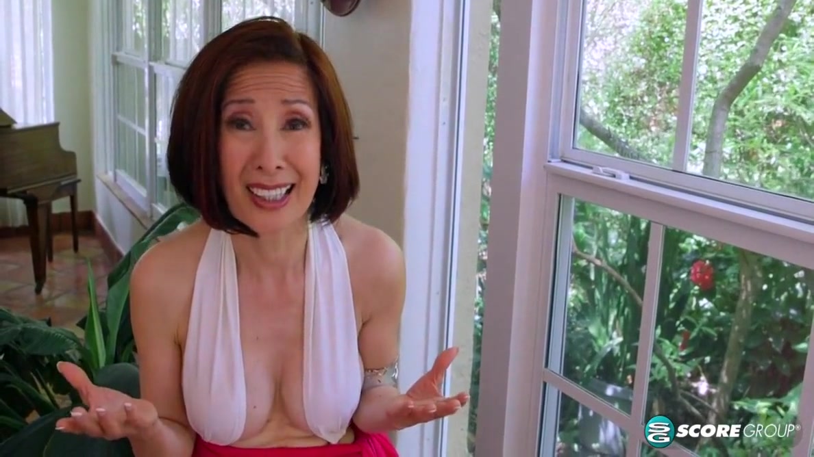 Tony De Sergio And Kim Anh In Asian Milf Gets Ass-fucked By Two Cocks
