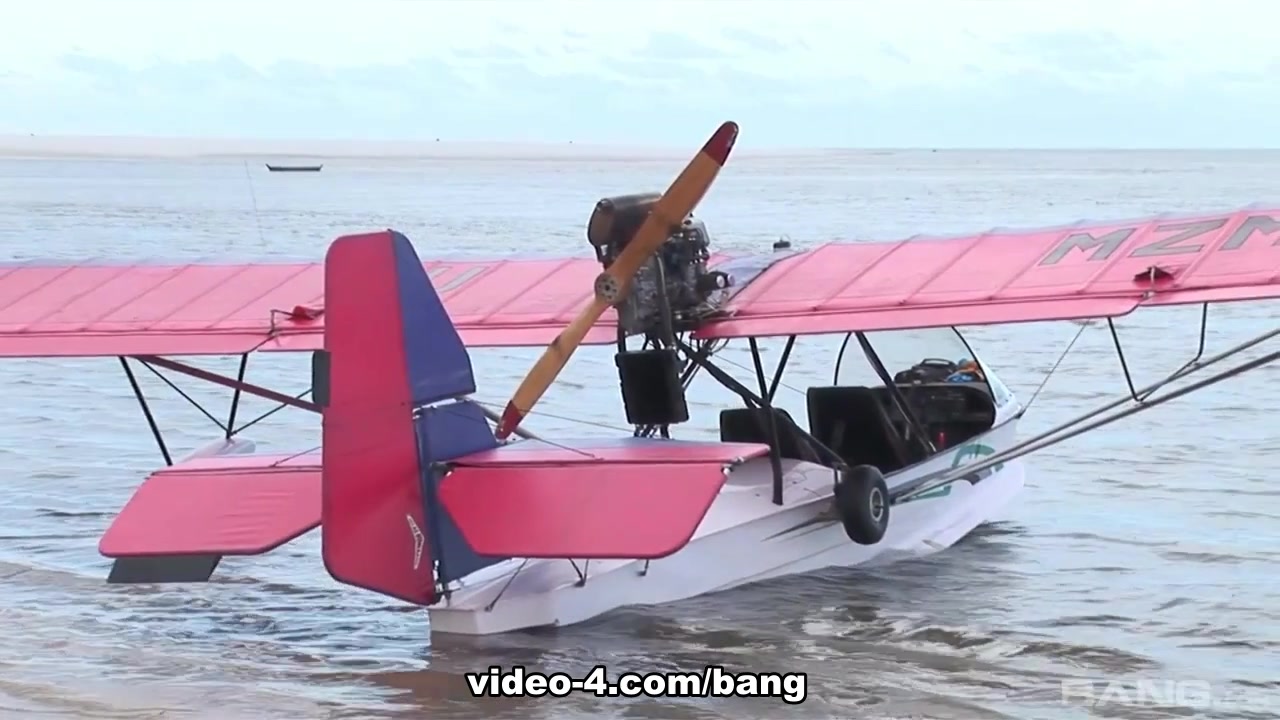 Caylian curtis fucks a pilot on a secluded island beach - BANG