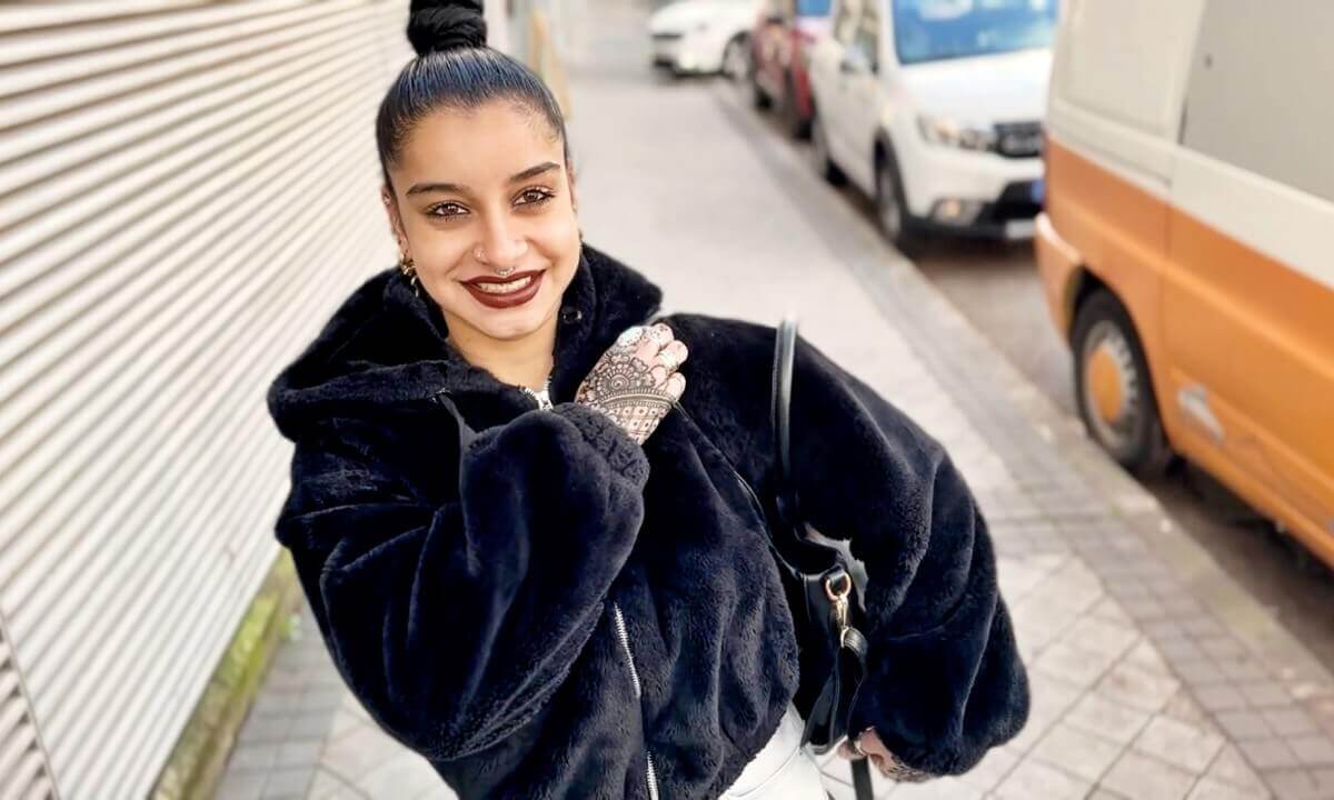 Putalocura - Arab Girl Caught On The Street Having Sensual Sex With Torbe