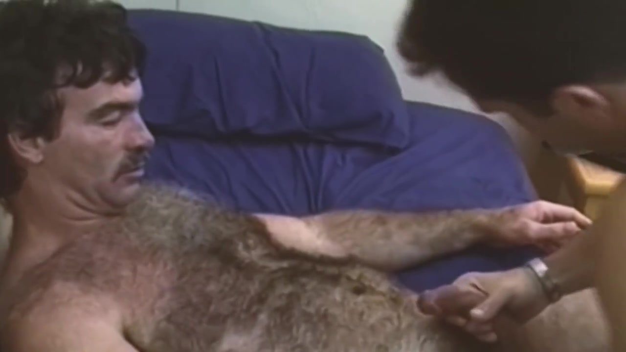 Back Guys 1 Orgy Of Muscular Bears Fucking Each Others Asses