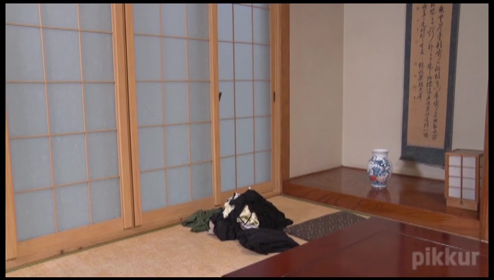 Emiri Momota Hot Wife Seduced A Friend Of Her Step son Who Has A Feeling For Her