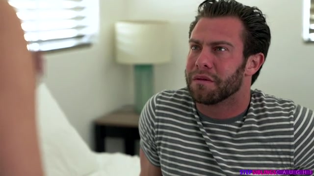 Step Sister Lends A Hand - S17:E6 - Nubiles-Porn