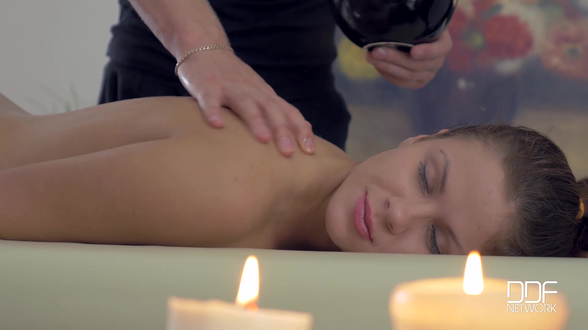 Just What She Needed - Hands on and Hardcore XXX teen 18+ Massage - PornWorld