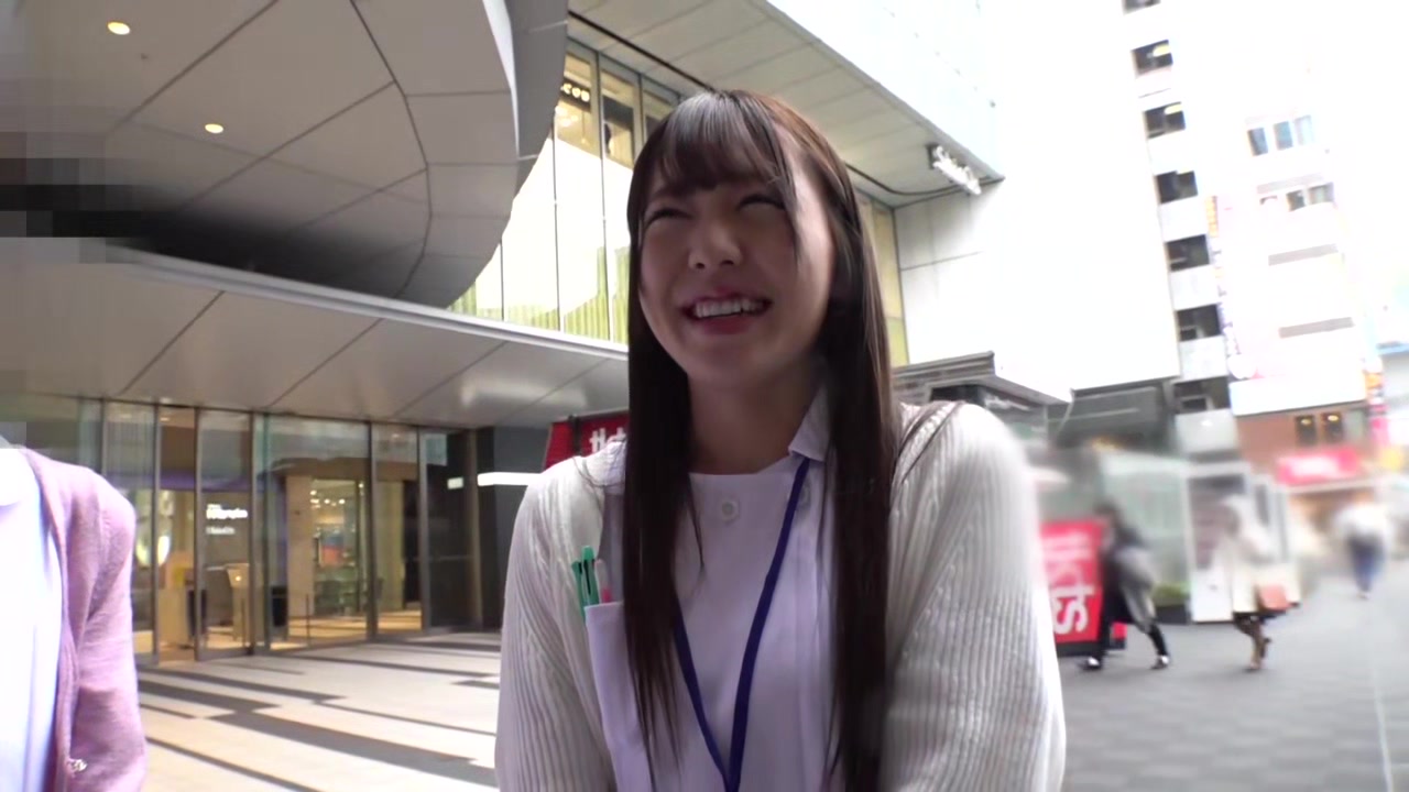 0004942_エビ反り絶頂 おもらし 接吻などが含まれている