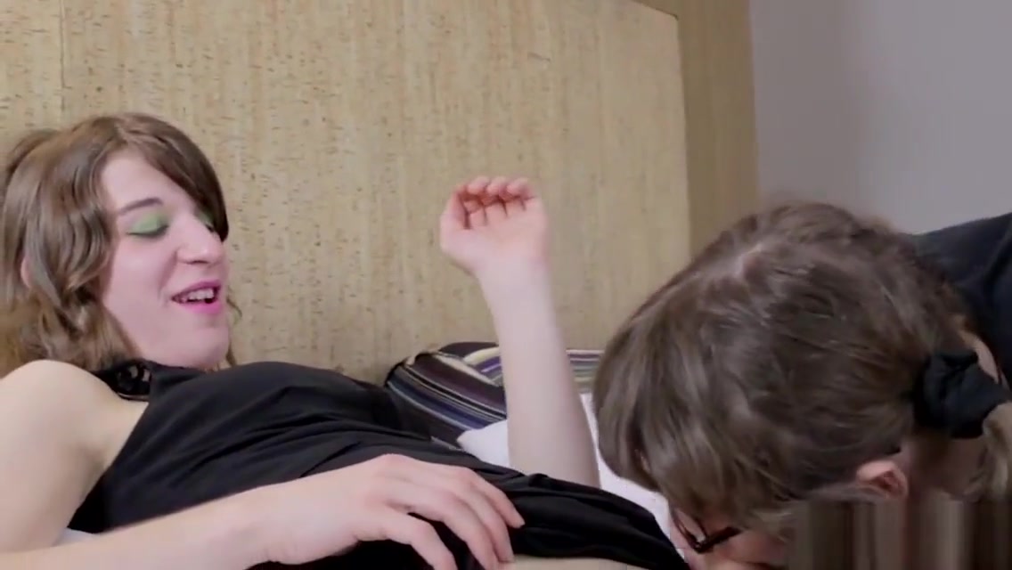 Natural tgirls butt fucking each other