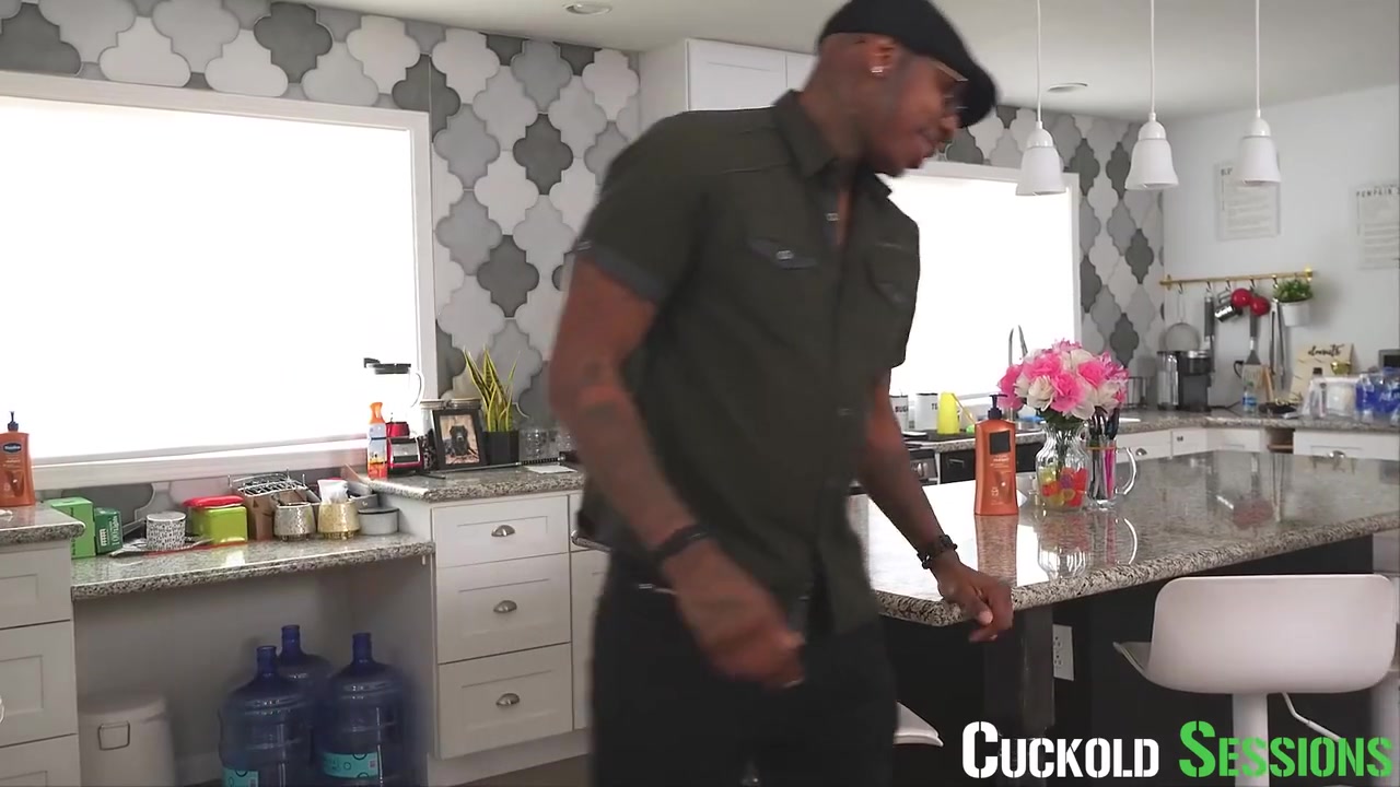 My Ex Came Back To Cuck Me And Fuck Hard In Front Of Me With Cuckold Sessions