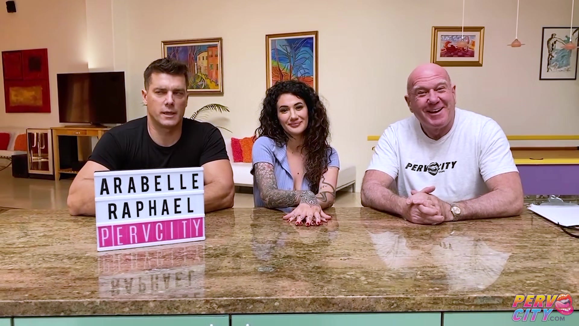 Arabelle Raphael Live