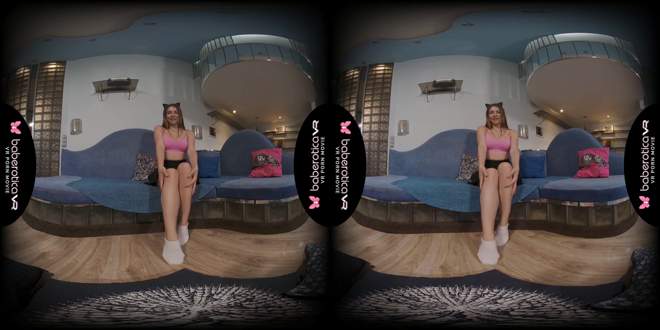 Paulina Soul With Cat Ears Spoils Herself With A Toy - teen 18+ Amateur Fucks her Pussy with a Toy