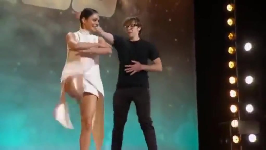 Vanessa Hudgens - ''So you Think you can Dance'' s14e01