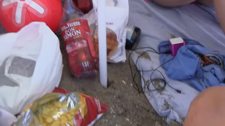 College fuck party is beneath the heating sun this time