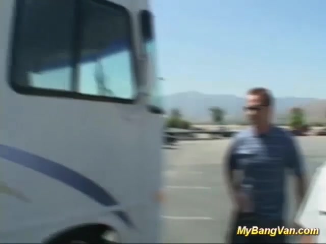 extreme bangbus deepthroat in all holes