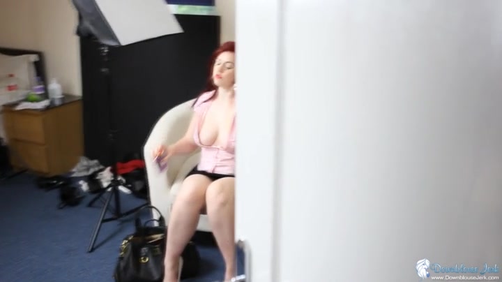 Jaye Rose in Pervy Tog - DownblouseJerk