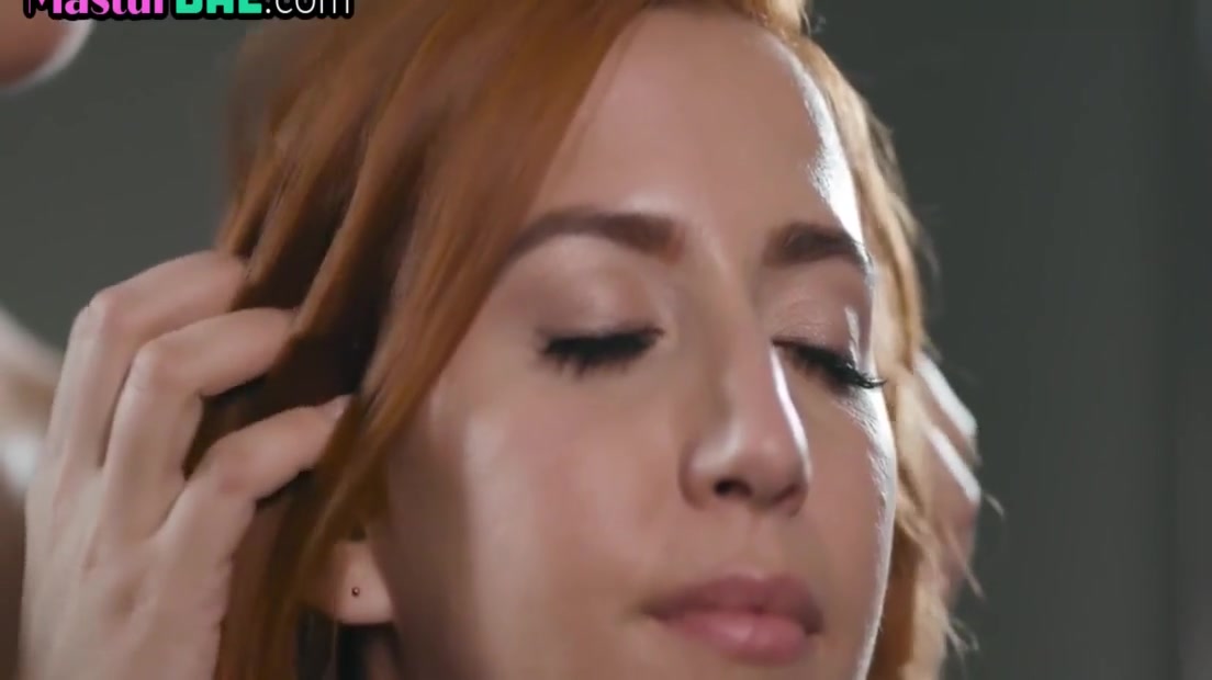 Busty Ginger Les Gets Her Hairy Pussy Licked