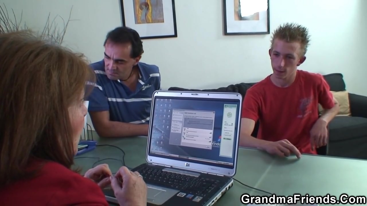 Office Granny 3some Hard