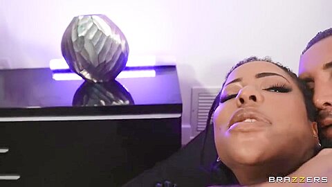 Voluptuous Ebony Kira Noir Mind-blowing Sex Video