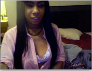 I met this wonderful Ebony gal online flashing her boobies
