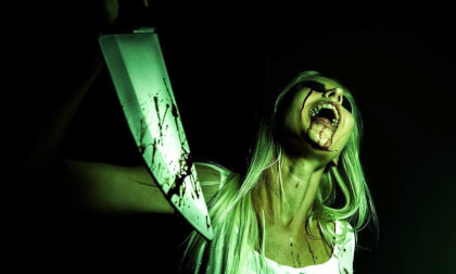 Lynna Nilsson & Harmony Reigns in Halloween Special - VirtualRealPorn