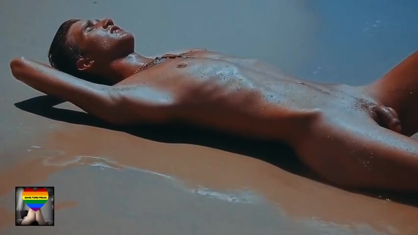 Cumming On The Beach Gx