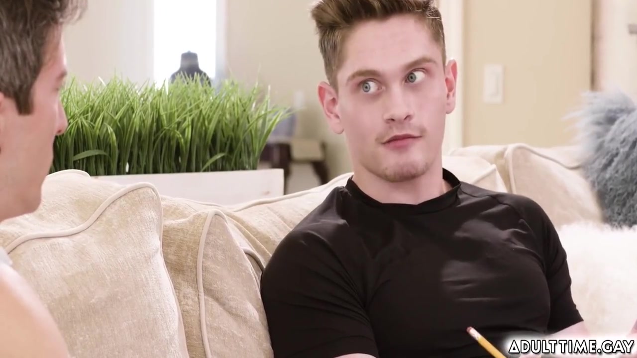 Isaac Parker, Gay Porn And Jay Tee In I Fucking Loovvveee This Concept!!! Two Straight Buddies And Compare Their Dick Sizes By Masturbate Side-by-side. This Is Hot As Fuck! 6 Min