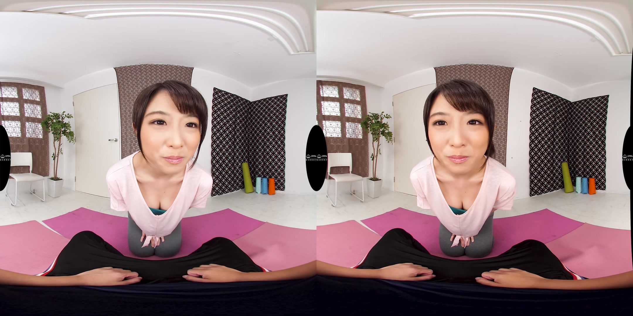 Mika Kurosaki - Lusty Pose and Lust - V1VR