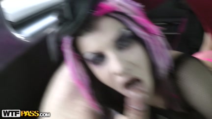 Half-bare emo-hotty shocks everybody with her look