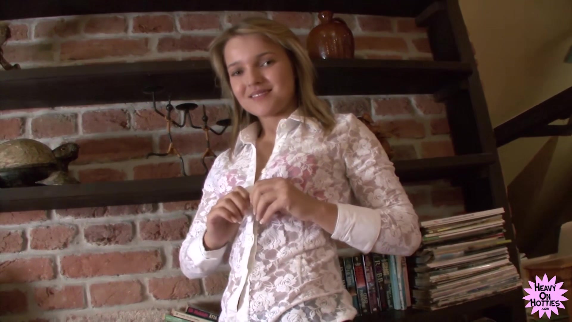 Carina Solo With Carina - HeavyOnHotties