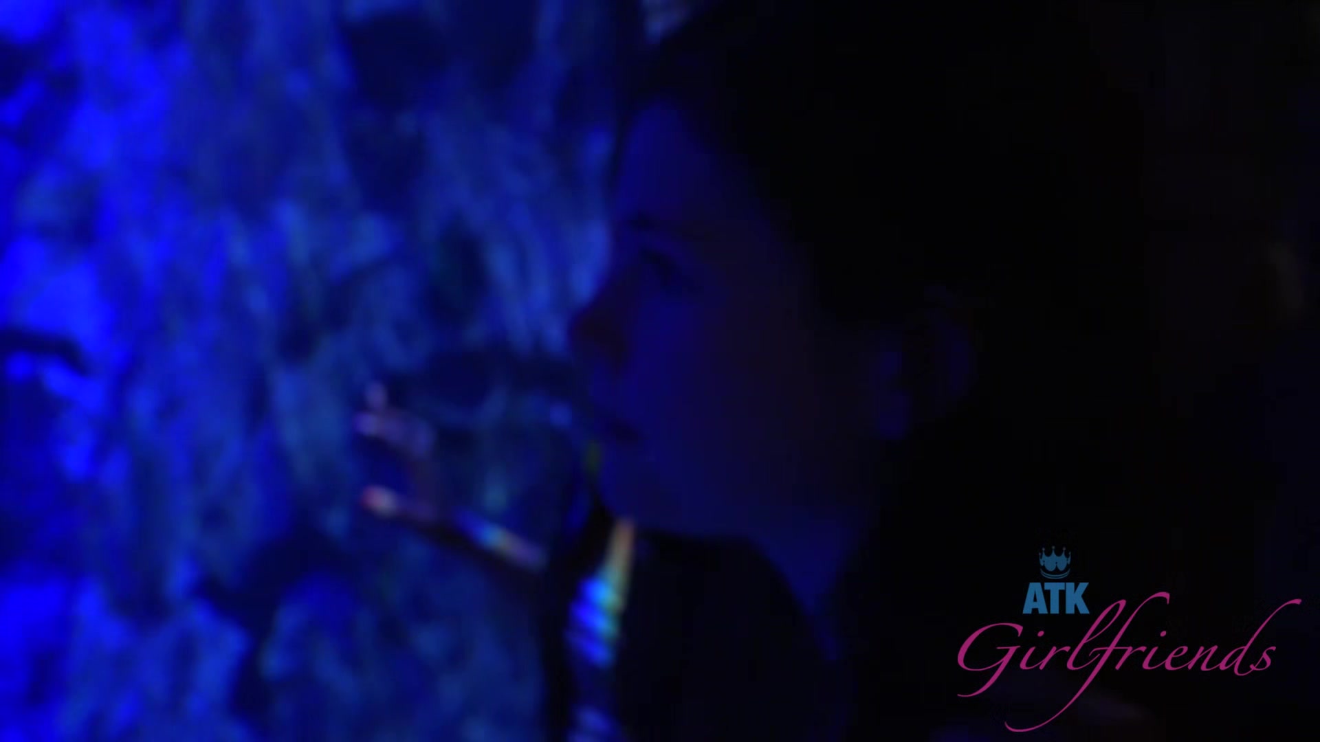 Virtual Vacation In Las Vegas With Simone Delilah And Lara Brookes Part 1