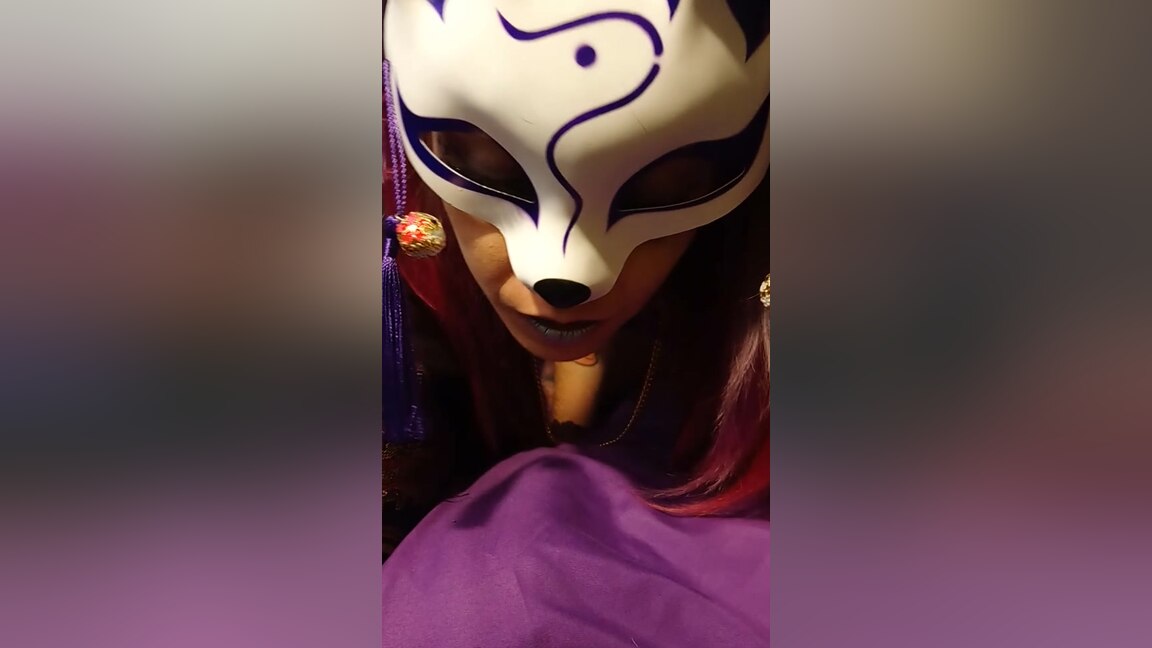 Masked Fishnet Bodysuit Fox Girl Vibes Her Clit And Cums Hard - Ladythetramp