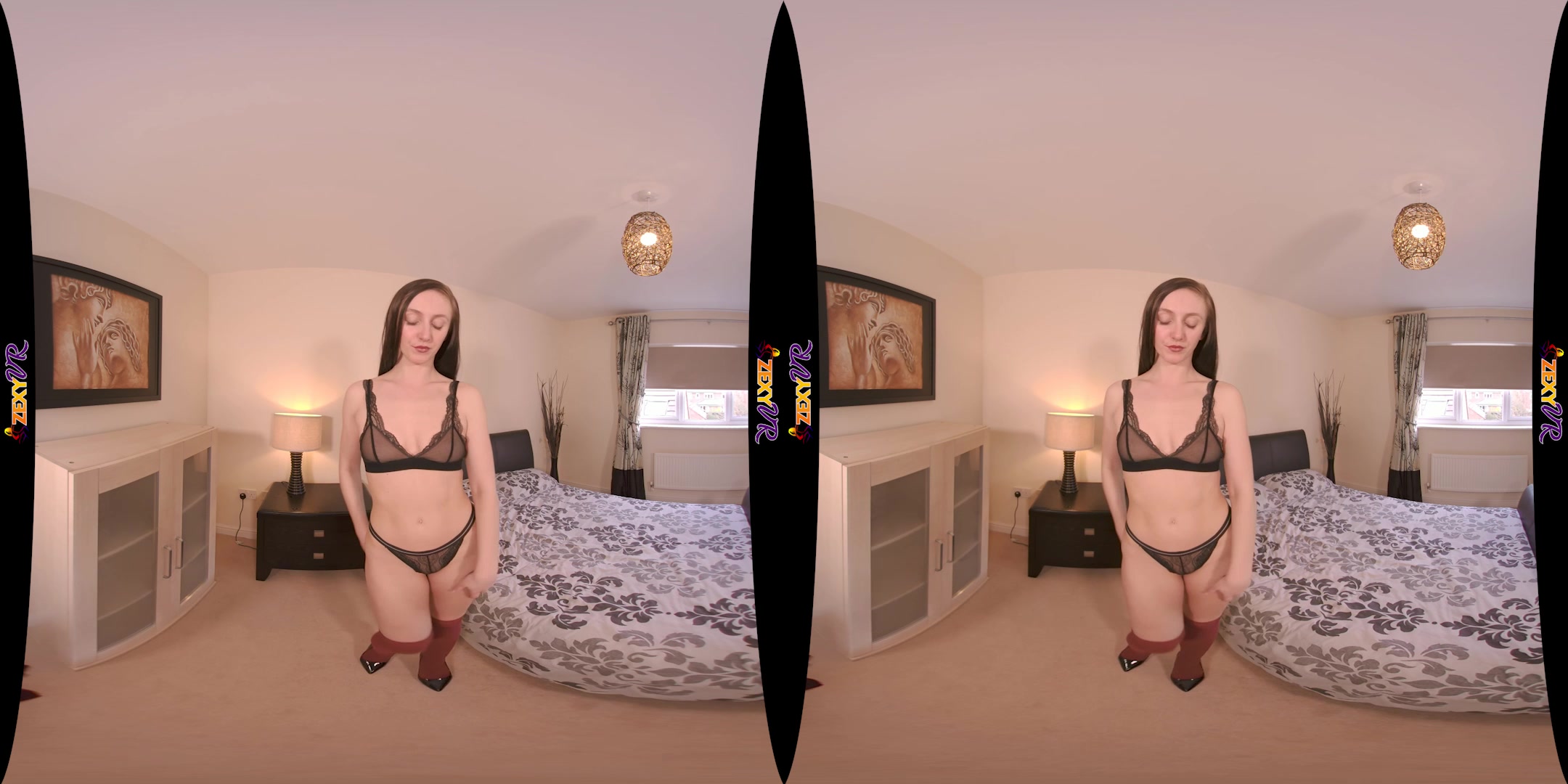 I'm A Bad Girl featuring Mia J - ZexyVR