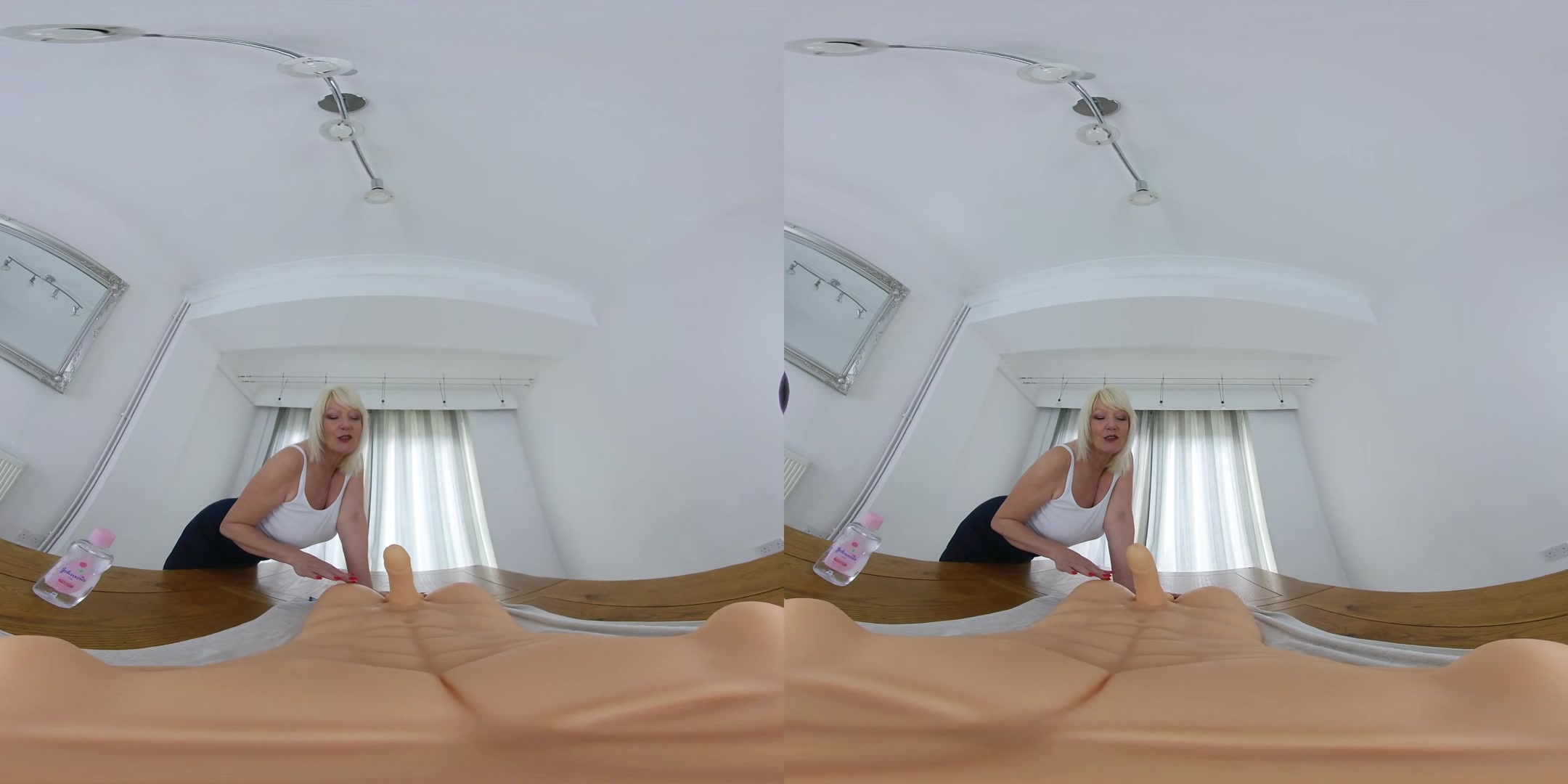 Milf Amy, Oily Massage - JimmyDraws