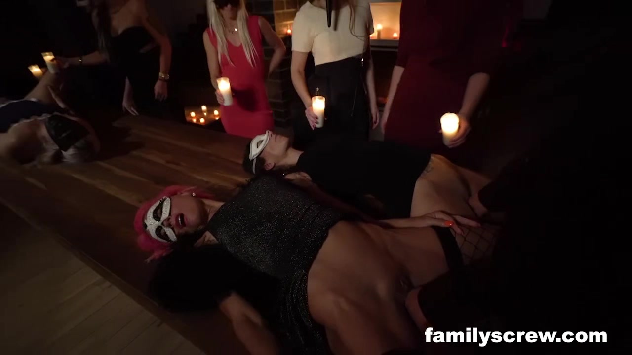 Impregnation Rituals in the Family - Familyscrew