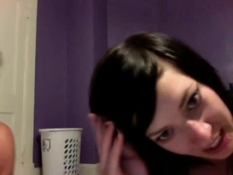 Tattooed cutie has no shame to feature such games on cam