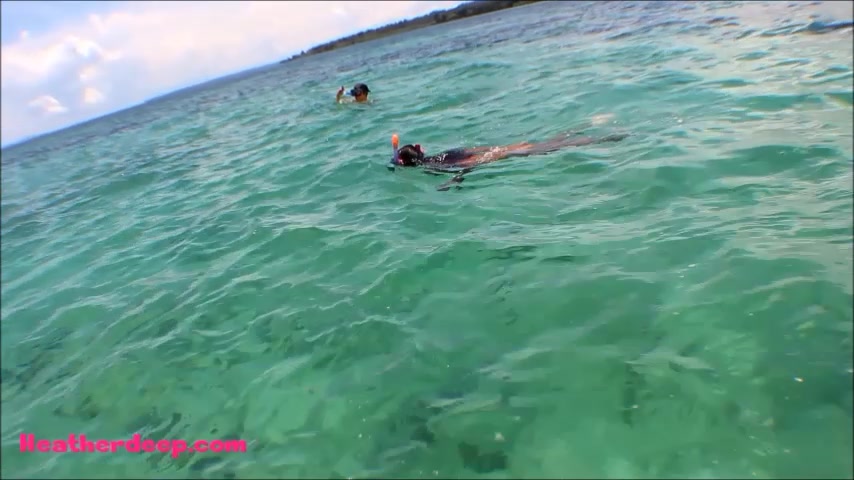 Heather deep goes out skinny dipping with new girlfriend and teaches her to get throatpies