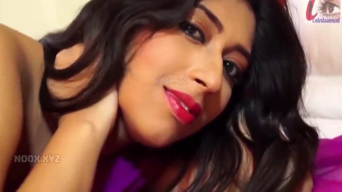 Indian Woman In Saree 2