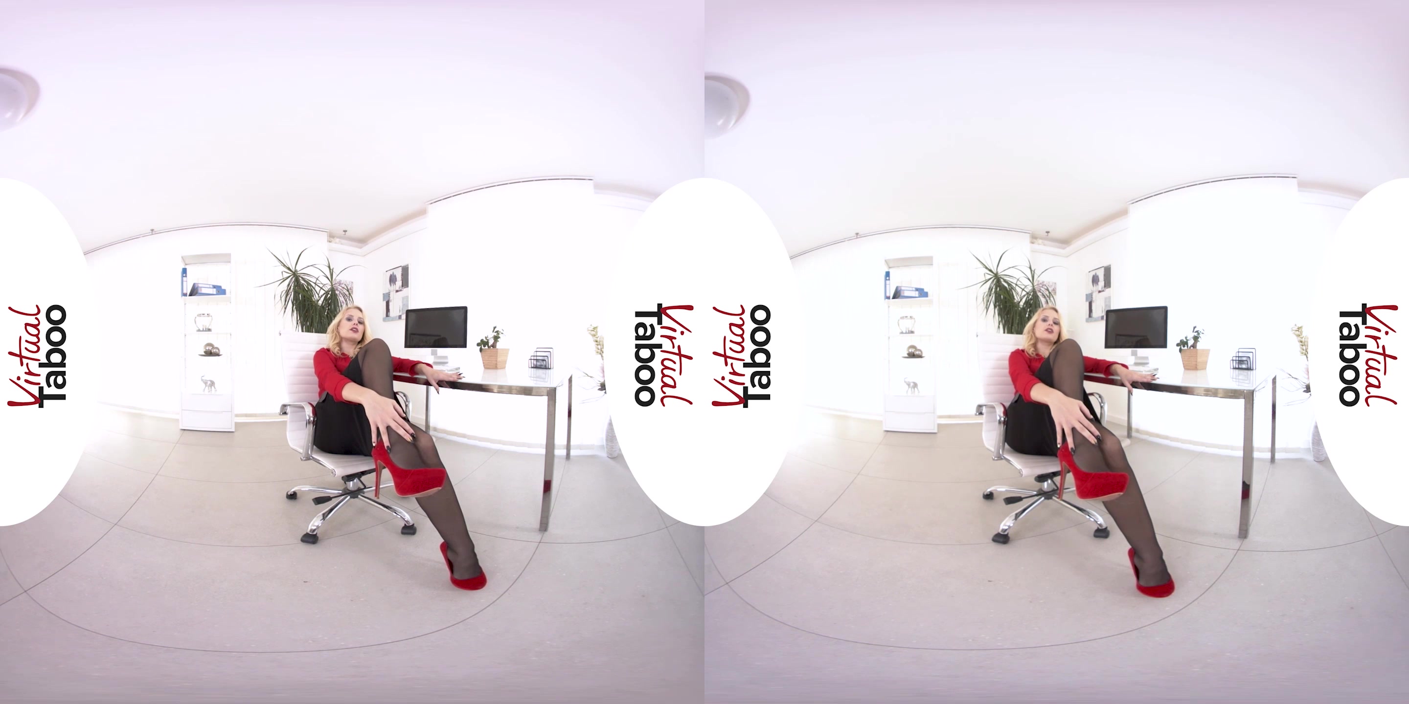 Sexy CEO Letting Off Steam - VirtualTaboo