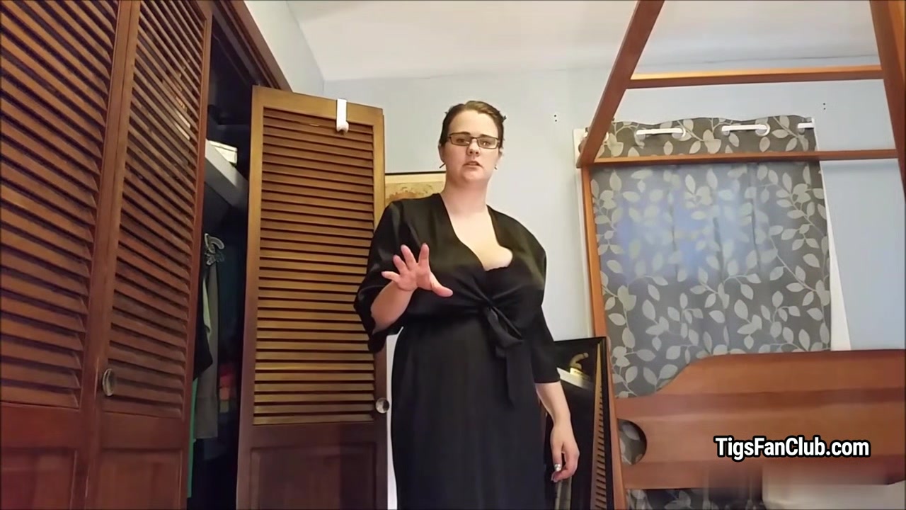 TiggleBitties - Tig Catches A Bra Perv