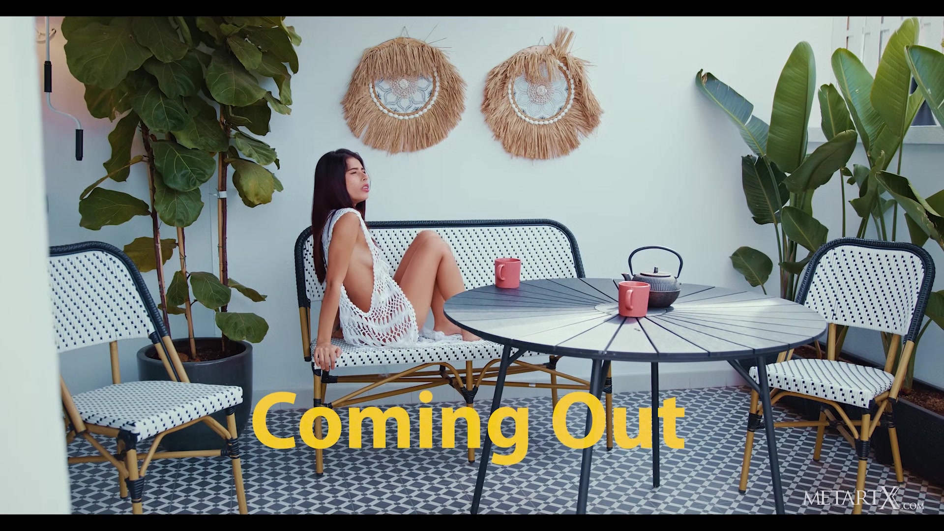 Coming Out - Mell Blanca