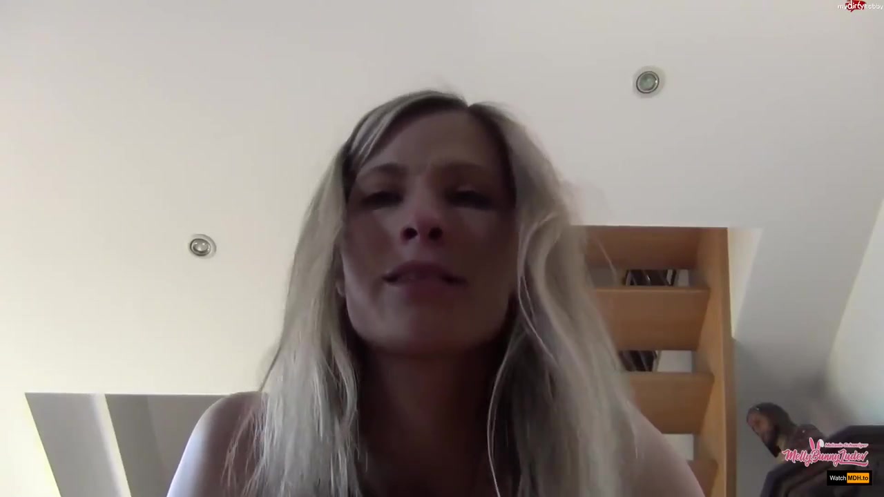 Mellybunnyluder - Einsamen Computer Nerd Mit Fotzensaft